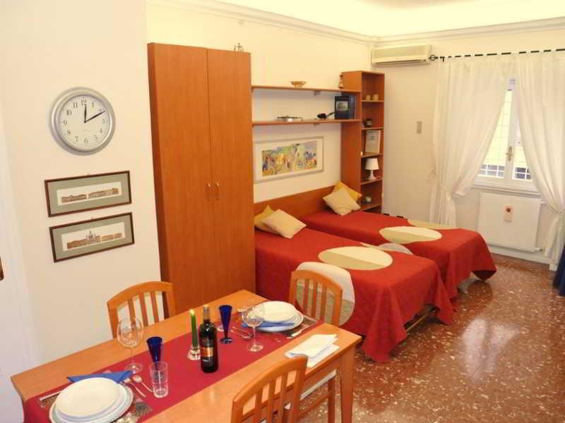 Domus Gordiani Apartment - Rome — Photos 3